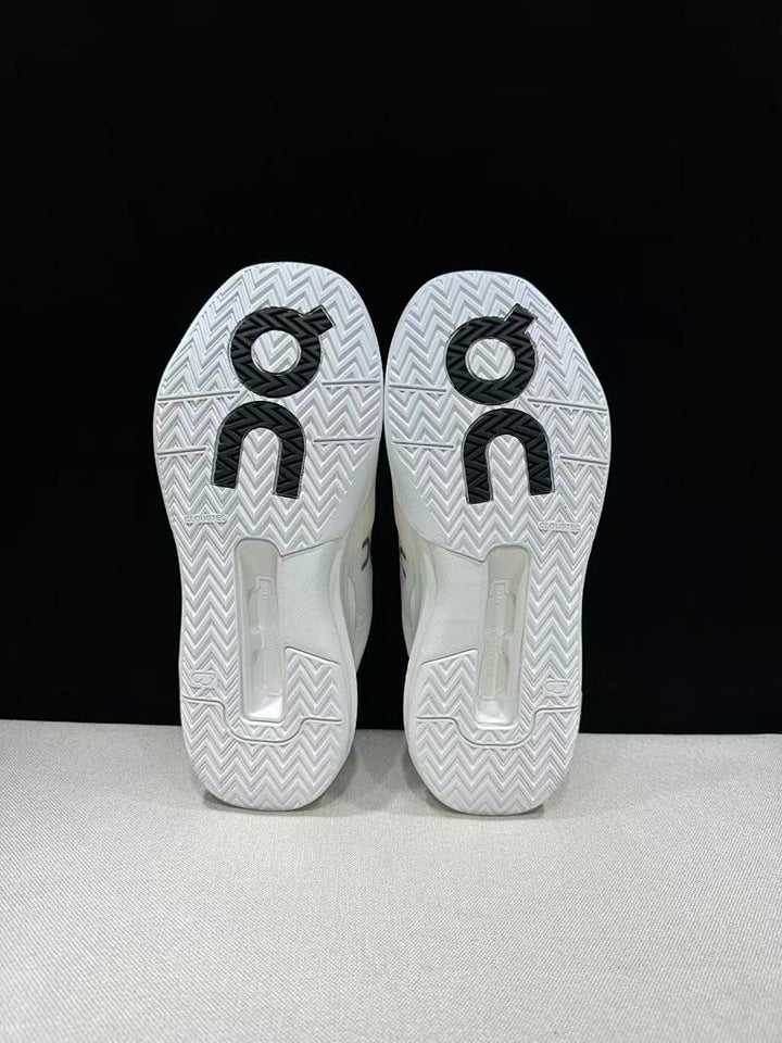 On THE ROGER Advantage Pro White Tennis Sneakers