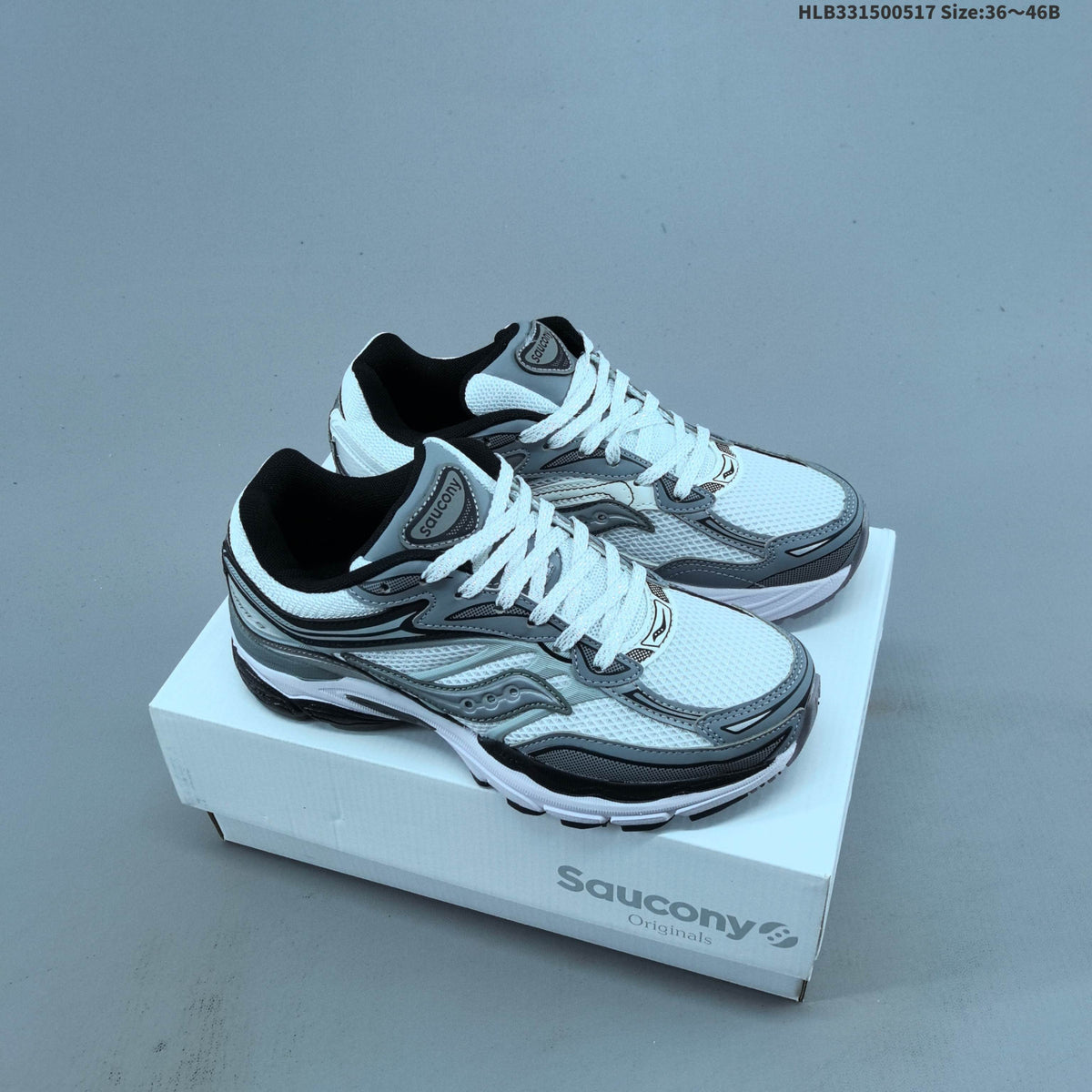 Saucony ProGrid Omni 9 Retro Running Sneakers