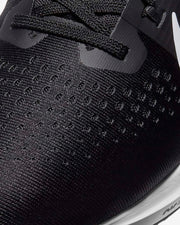 Nike Air Zoom Vomero 15 Running Shoes Black White CU1855-001