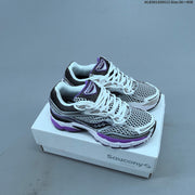 Saucony ProGrid Omni 9 Retro Running Sneakers