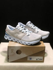 On Cloud X 4 Sneakers in Silver and Blue