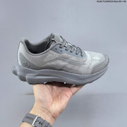 Alo Yoga Alo Runner Low-Top Running Sneakers