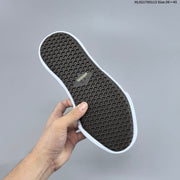 Maison Mihara Yasuhiro Original Sole Canvas Low Sneakers