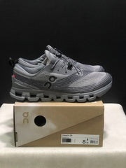On Cloud X Z5 Sneakers in Gray