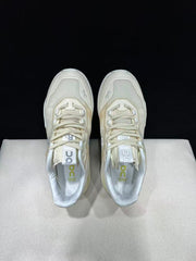 On The Roger Advantage Pro Tennis Sneakers Cream