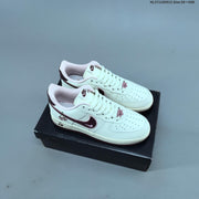 Nike Air Force 1 ’07 Low-Top Sneakers