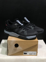 On The Roger Clubhouse Pro Black Sneakers