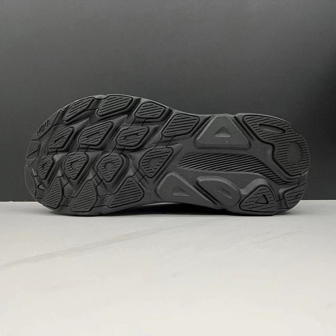 HOKA Clifton 9 Black Running Shoes