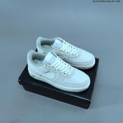 Nike Air Force 1 ’07 Low-Top Sneakers